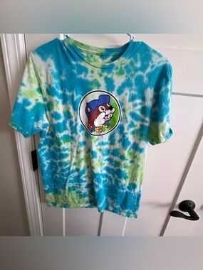 Buc-ee's "Lei'd Back" Flamingo Tie-Dye T-Shirt - Blue/Green Medium